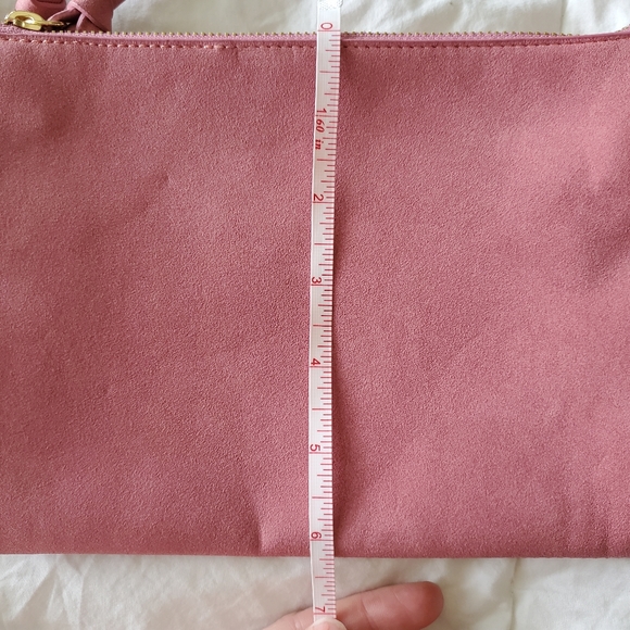 Pink Sueded Crossbody Purse - Picture 6 of 7